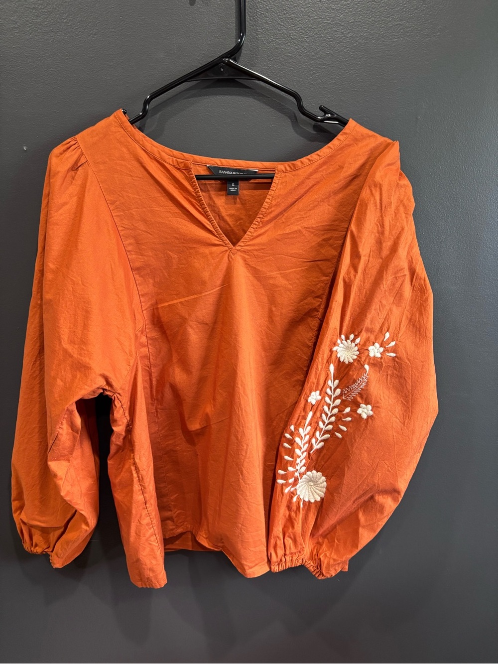 Banana Republic Rust Orange Embroidered Balloon-Sleeve Blouse